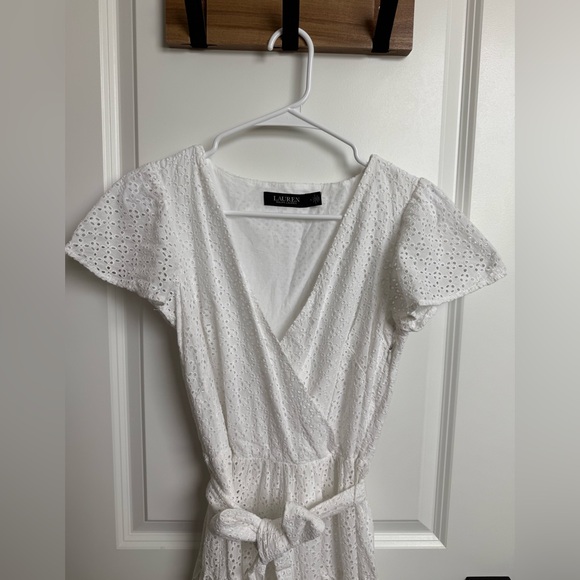 Lauren Ralph Lauren Eyelet White Ruffled Dress Size 0 - Picture 3 of 12